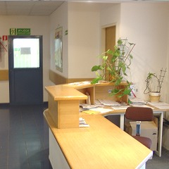 korytarz w biurze