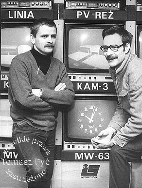 Od prawej: Tomasz Pyć, Bogdan Borusławski, 1984,, w reżyserce studia 3 na ul. Woronicza 17